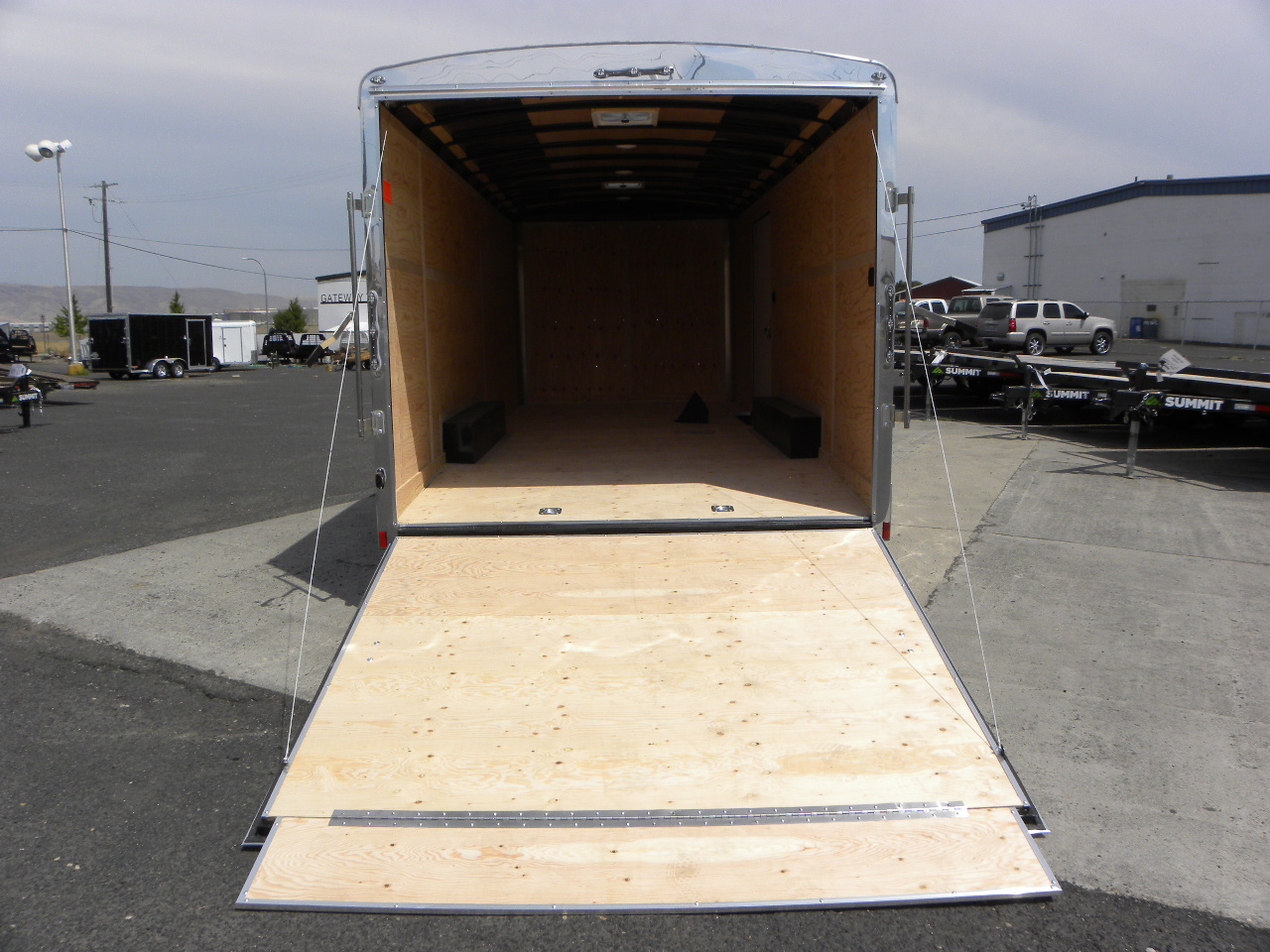 2021 Cargo Mate 8'x 20' Blazer Tailwind - Image 7