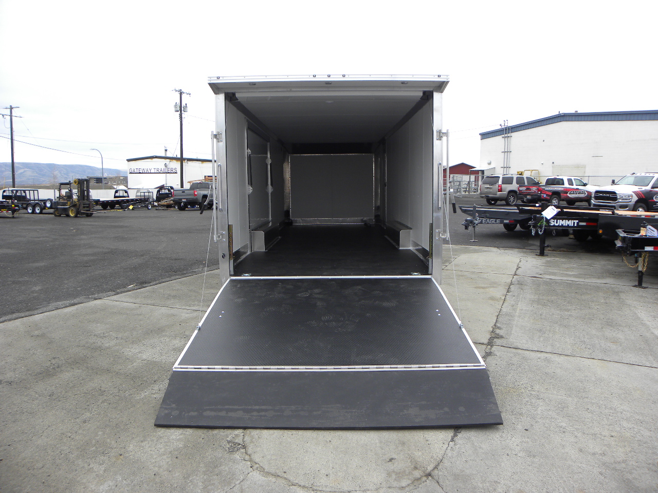2021 Alcom EZ-Hauler 8x24 Carhauler *Rubber Coin Flooring* - Image 8