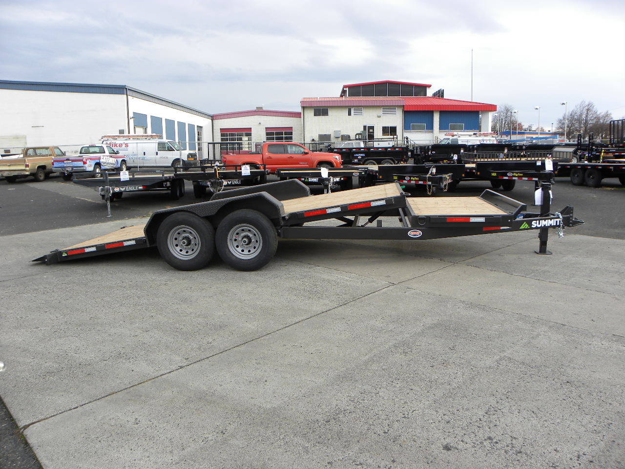 2023 Summit 7' x 20' Denali Pro Split Tilt 16'+4' 14K