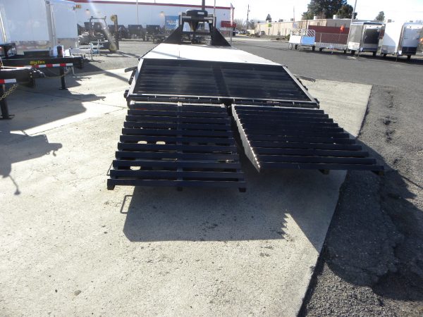 2024 Big Tex 102"x 20'+5' Gooseneck Dually Trailer 25.9K - Image 2