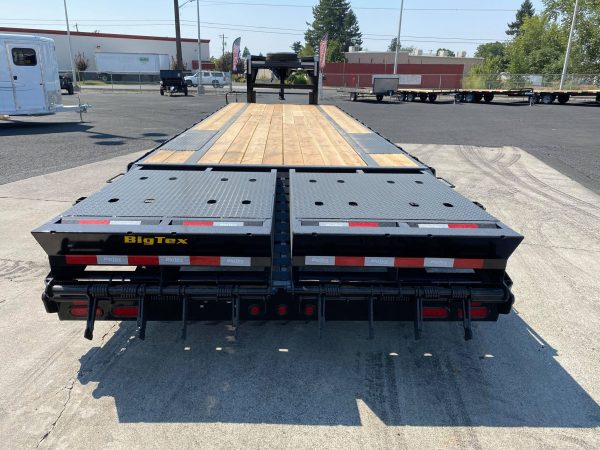 2022 Big Tex 102 x 20 + 5 Gooseneck **Mega Ramps** - Image 3