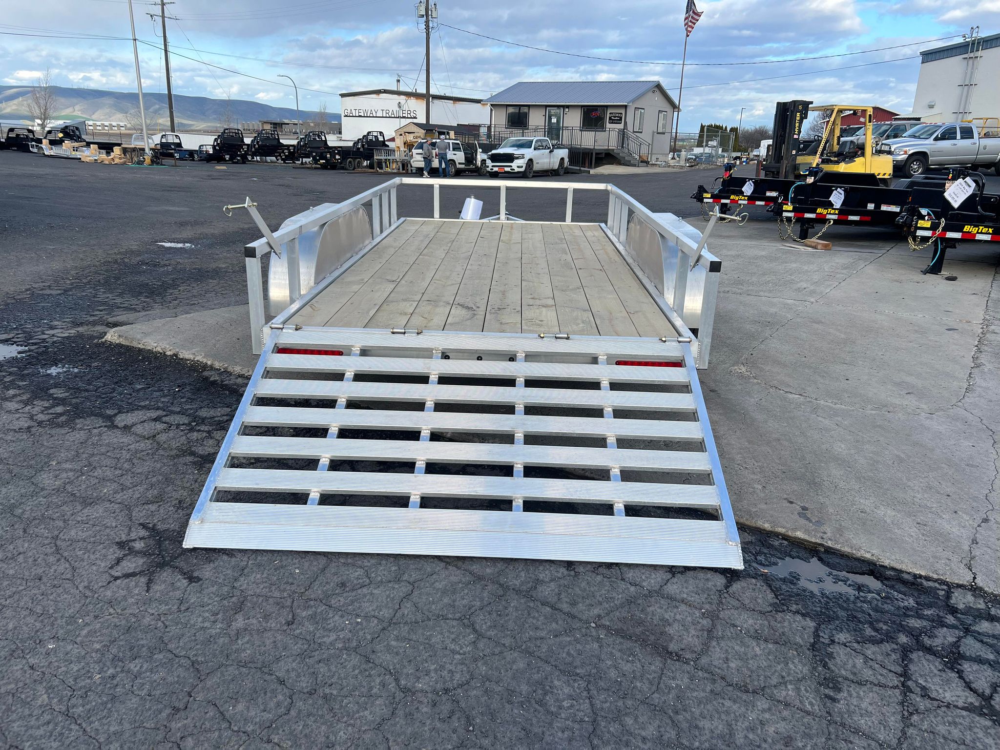 2024 Alcom 6.5 x 16 Utility Trailer *All Aluminum* - Image 4