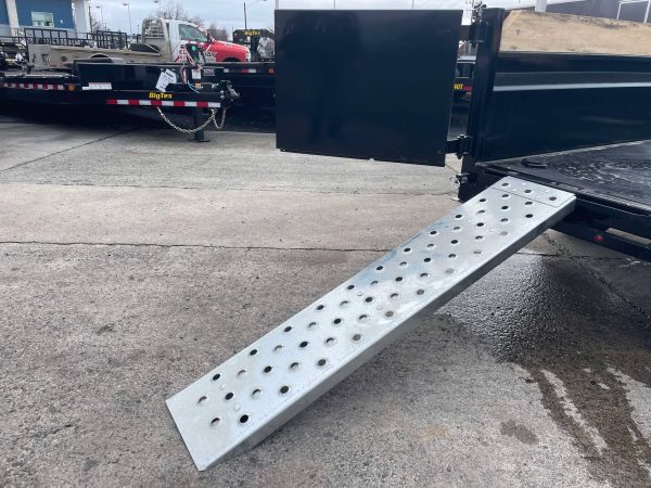 2026 Southland 5 x 10 5k Dump Trailer **Slide in Ramps** - Image 6