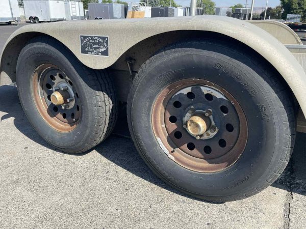 2003 Tommy's Trailers 8.6 x 22 Car Hauler Trailer **Used** - Image 6