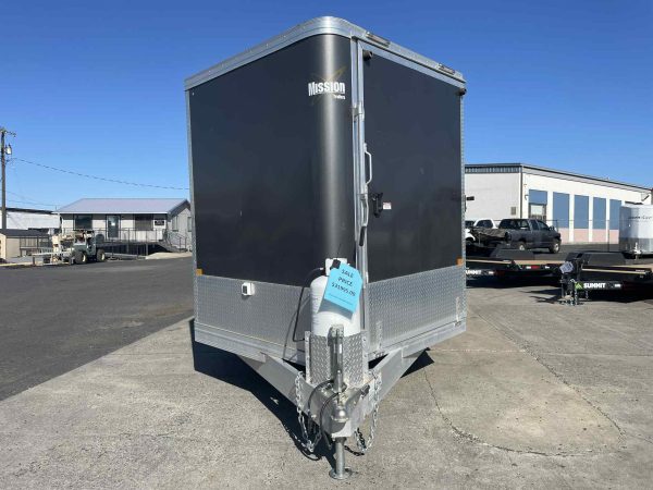 2024 Mission 8.5 x 26 Elevation Enclosed Snow Trailer **Used** - Image 4