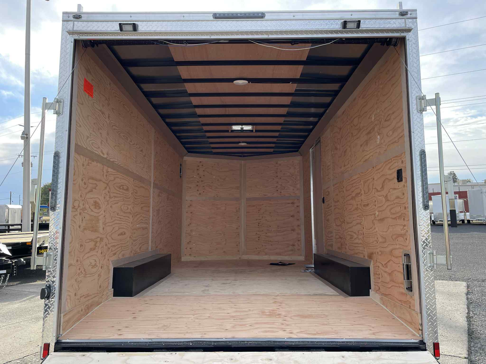 2026 Cargo Mate 8.5 x 16 Contractor Enclosed Trailer **Ramp Door** - Image 6