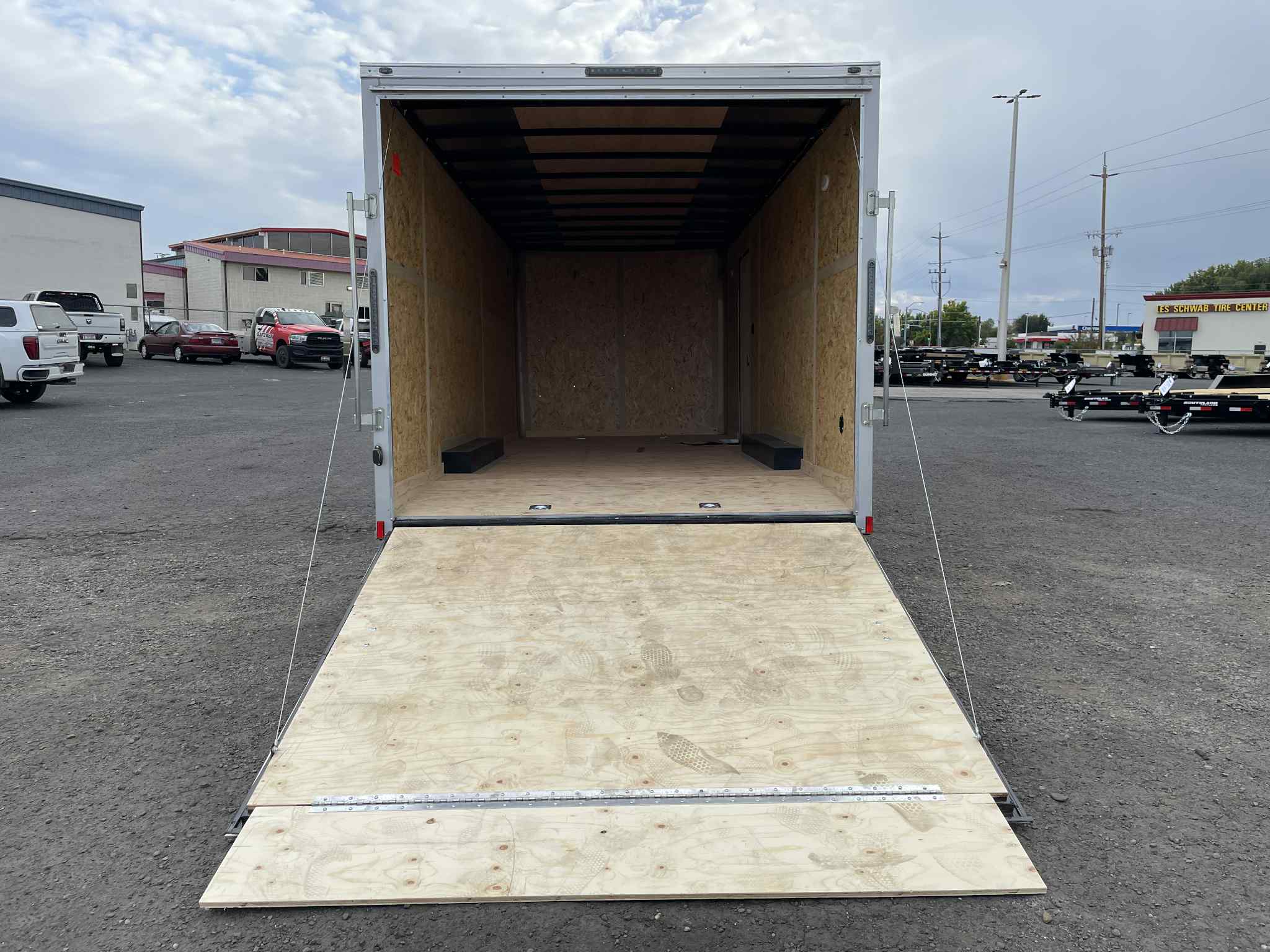 2026 Cargo Mate 8.5 x 20 Challenger Enclosed Trailer **6" Extra Height** - Image 5