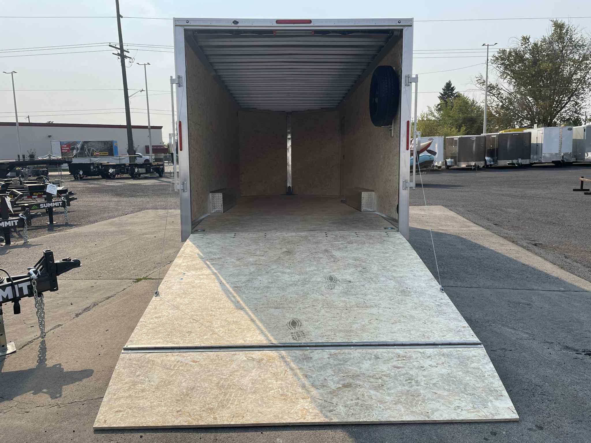 2026 Alcom 8.5 x 20 EZ Hauler Enclosed Trailer **XLT Pro Series** - Image 5