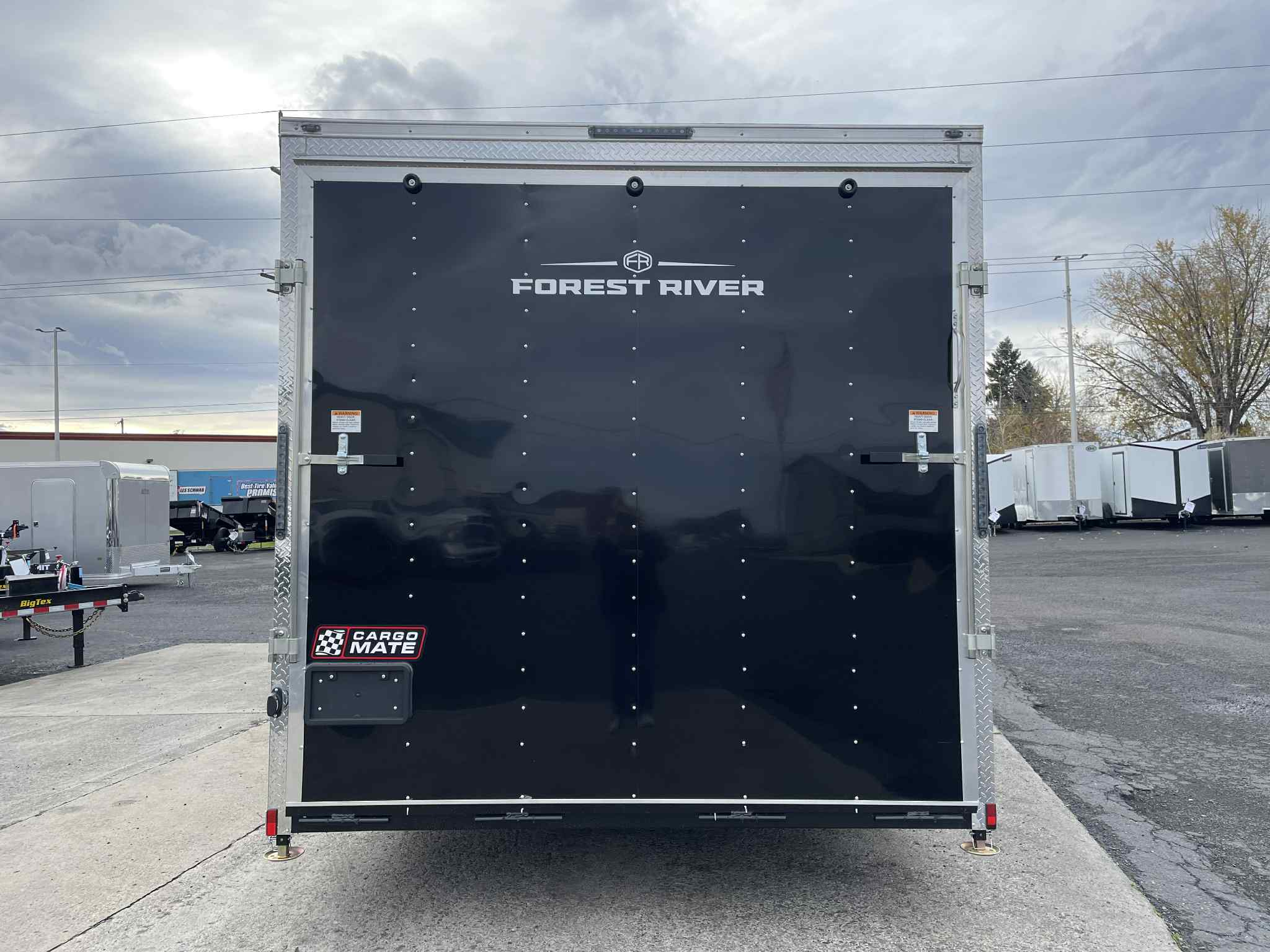 2026 Cargo Mate 8.5 x 18 E-Series Enclosed Trailer **12" Extra Height** - Image 4