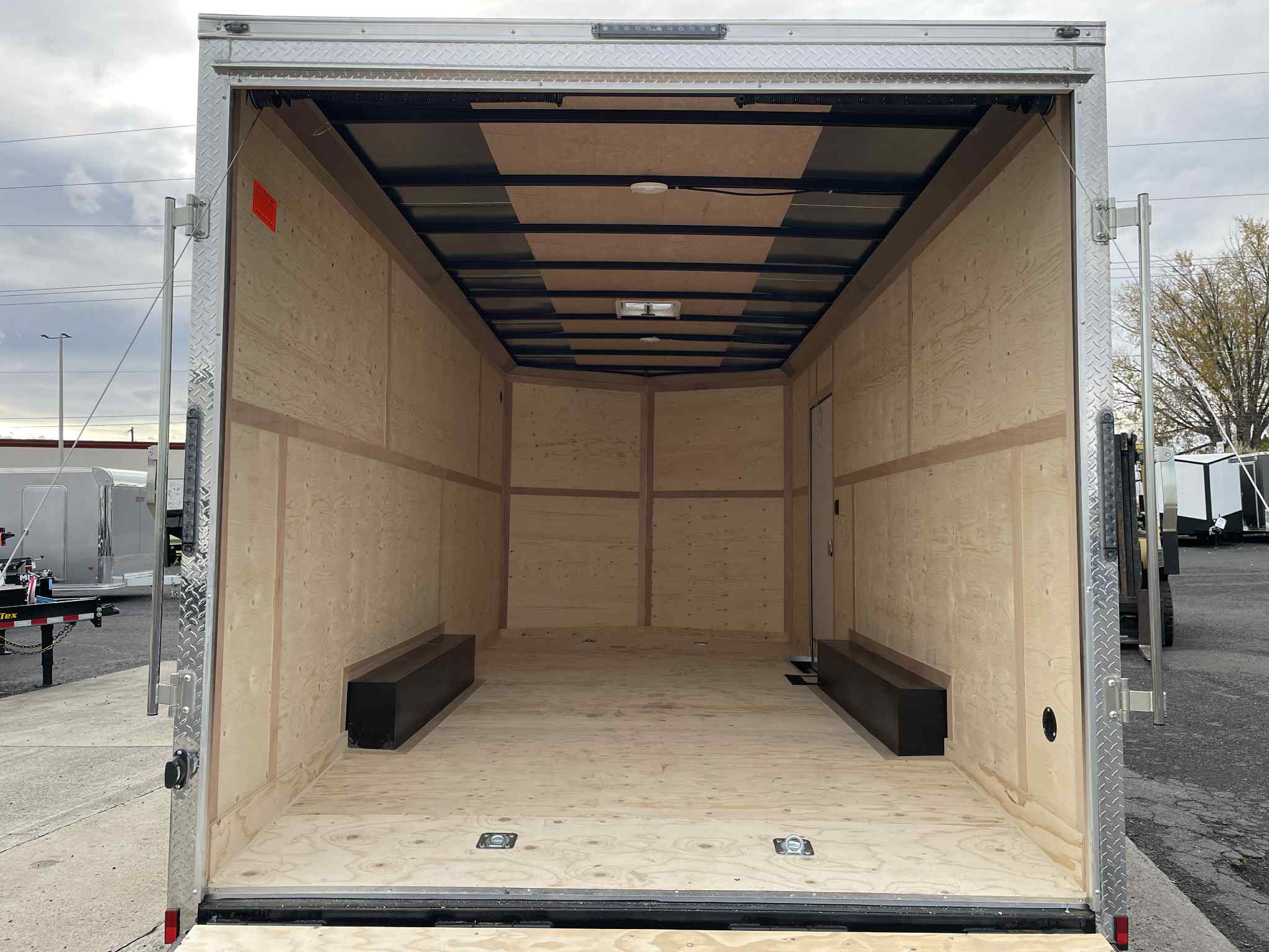 2026 Cargo Mate 8.5 x 18 E-Series Enclosed Trailer **12" Extra Height** - Image 6