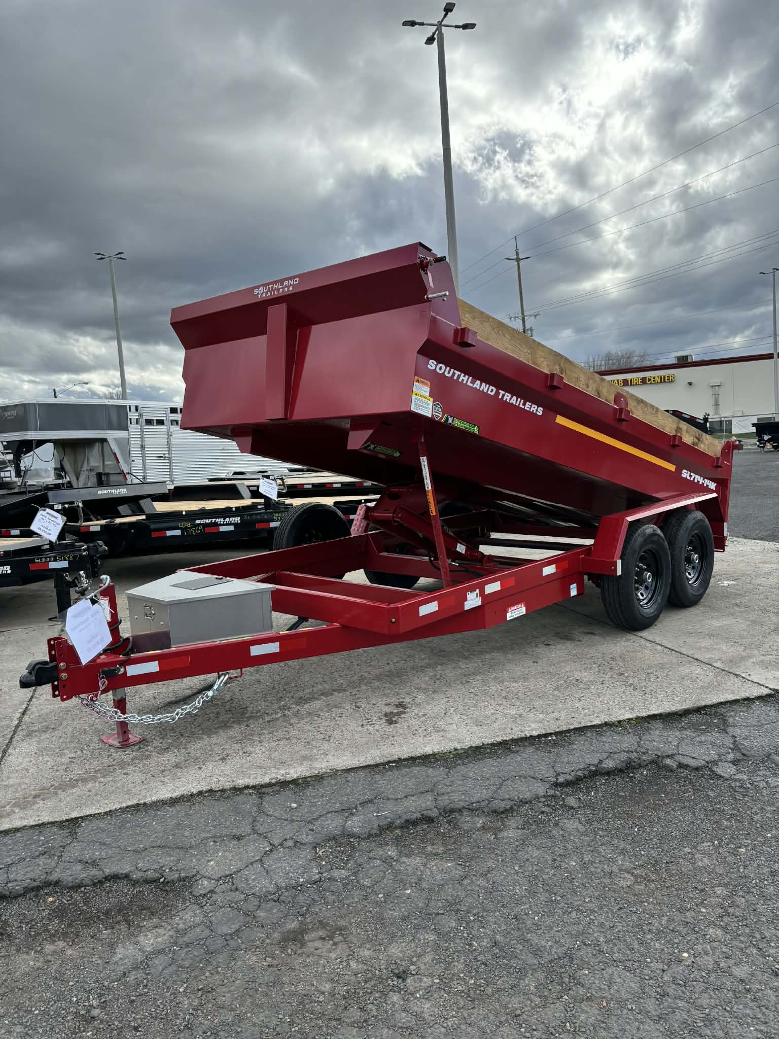 2026 Southland 7 X 14 Dump Trailer **SPECIAL COLOR** - Image 3