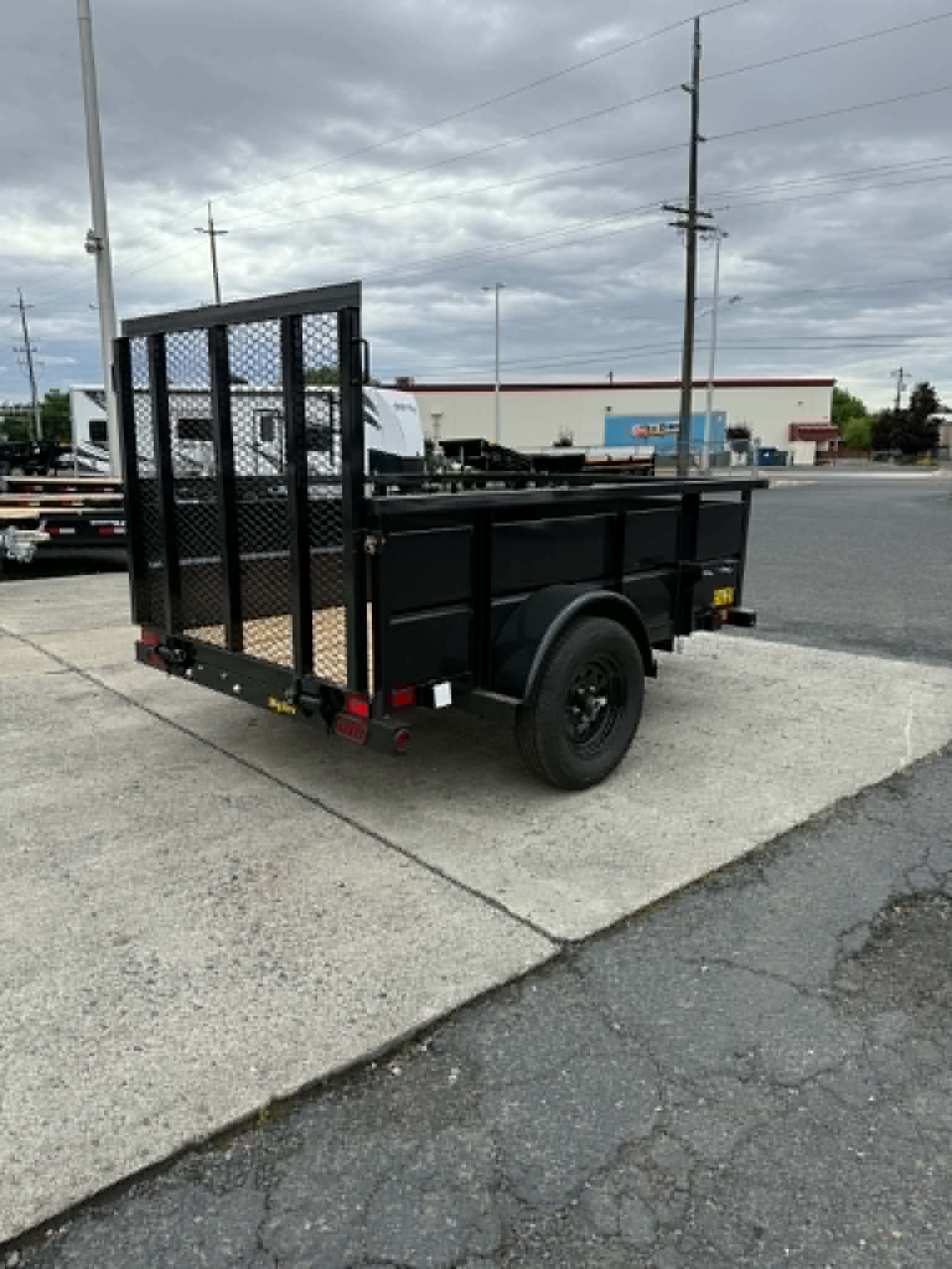 2026 Big Tex 5 X 8 30SV Utility Trailer **28" SIDES** - Image 4