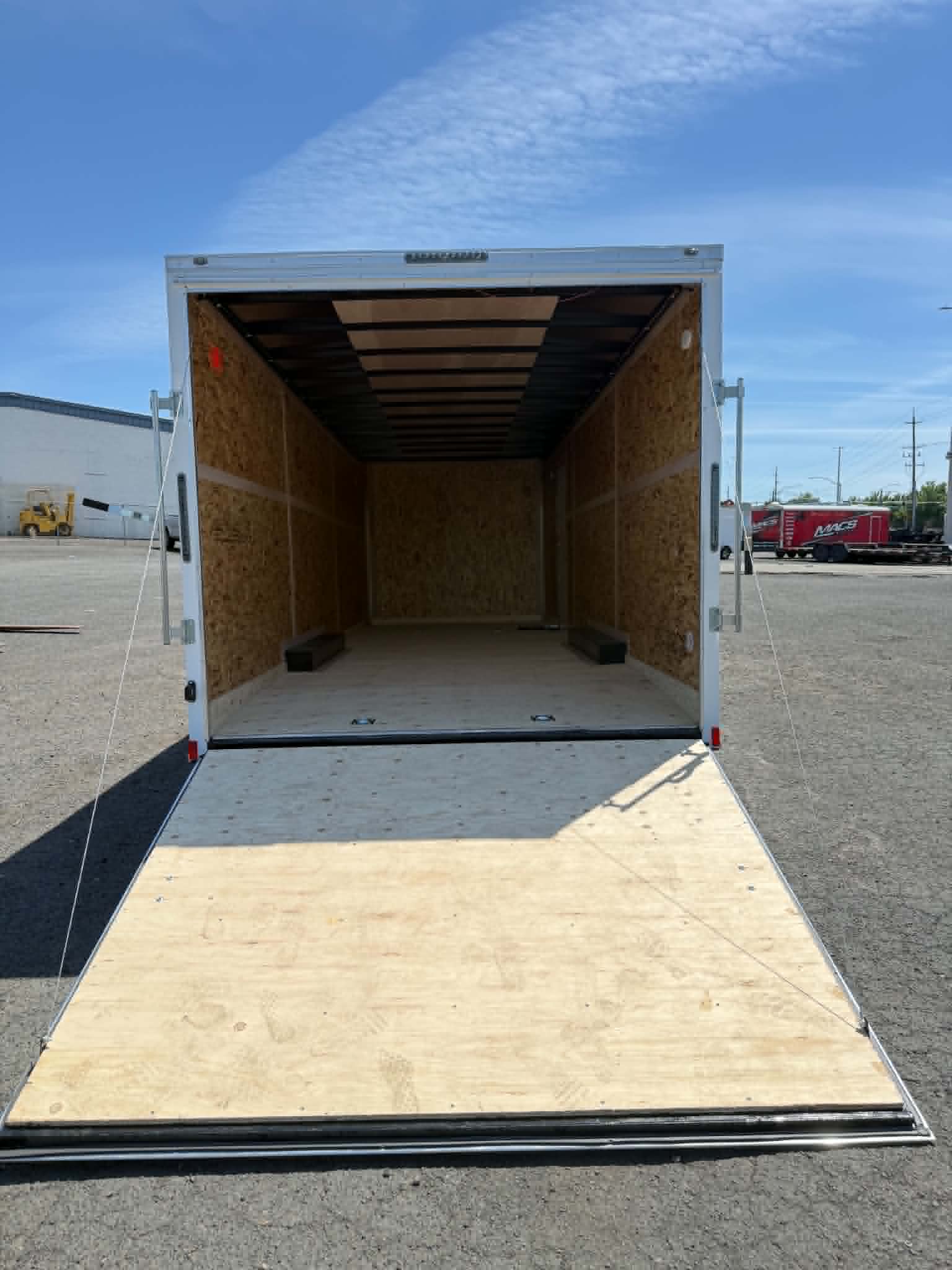 2027 Cargo Mate 8.5 X 24 Enclosed Cargo Trailer **6" Extra Height** - Image 6
