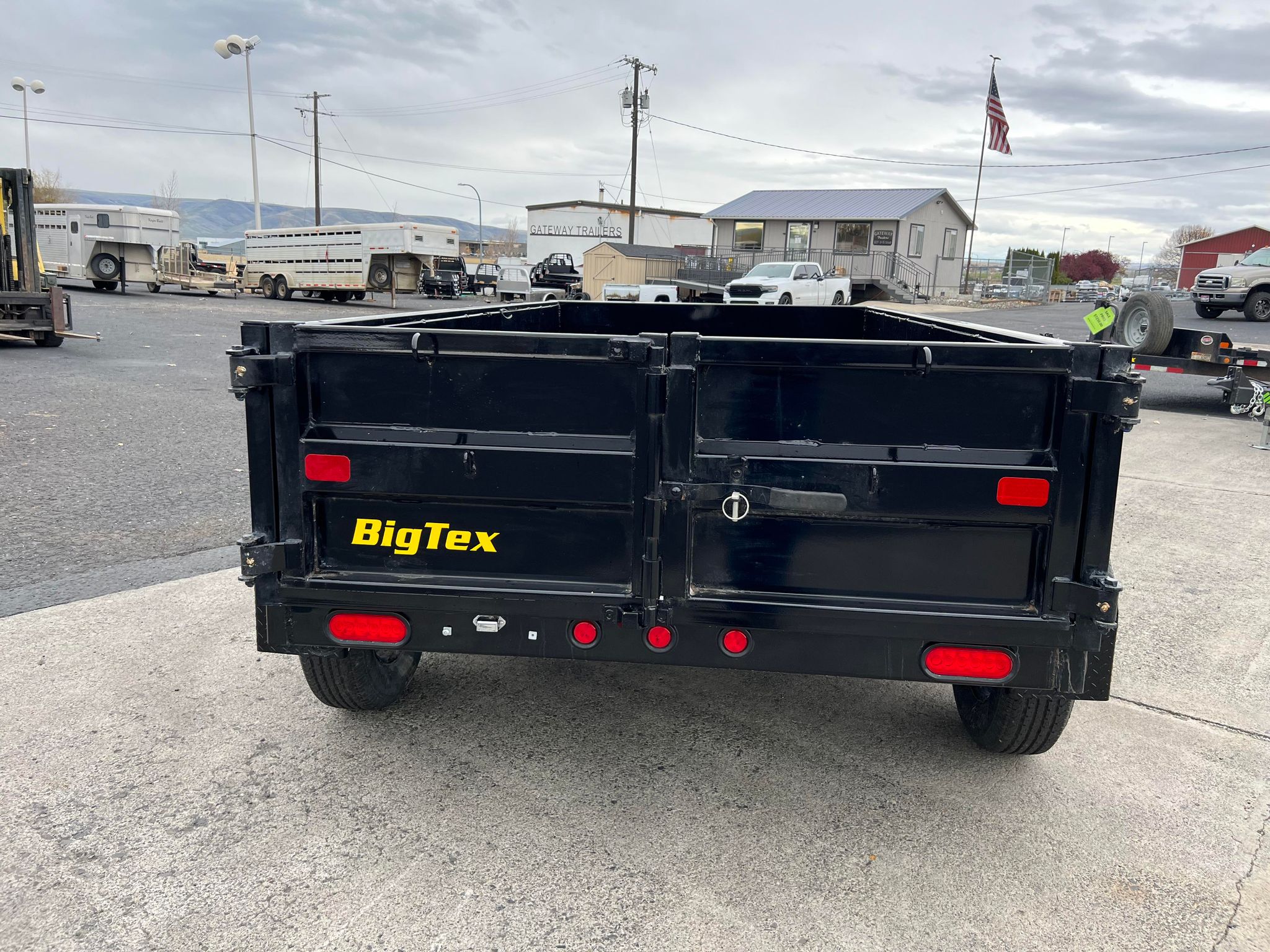 2027 Big Tex 5 X 10 70SR Dump Trailer **GVWR 7K** - Image 6