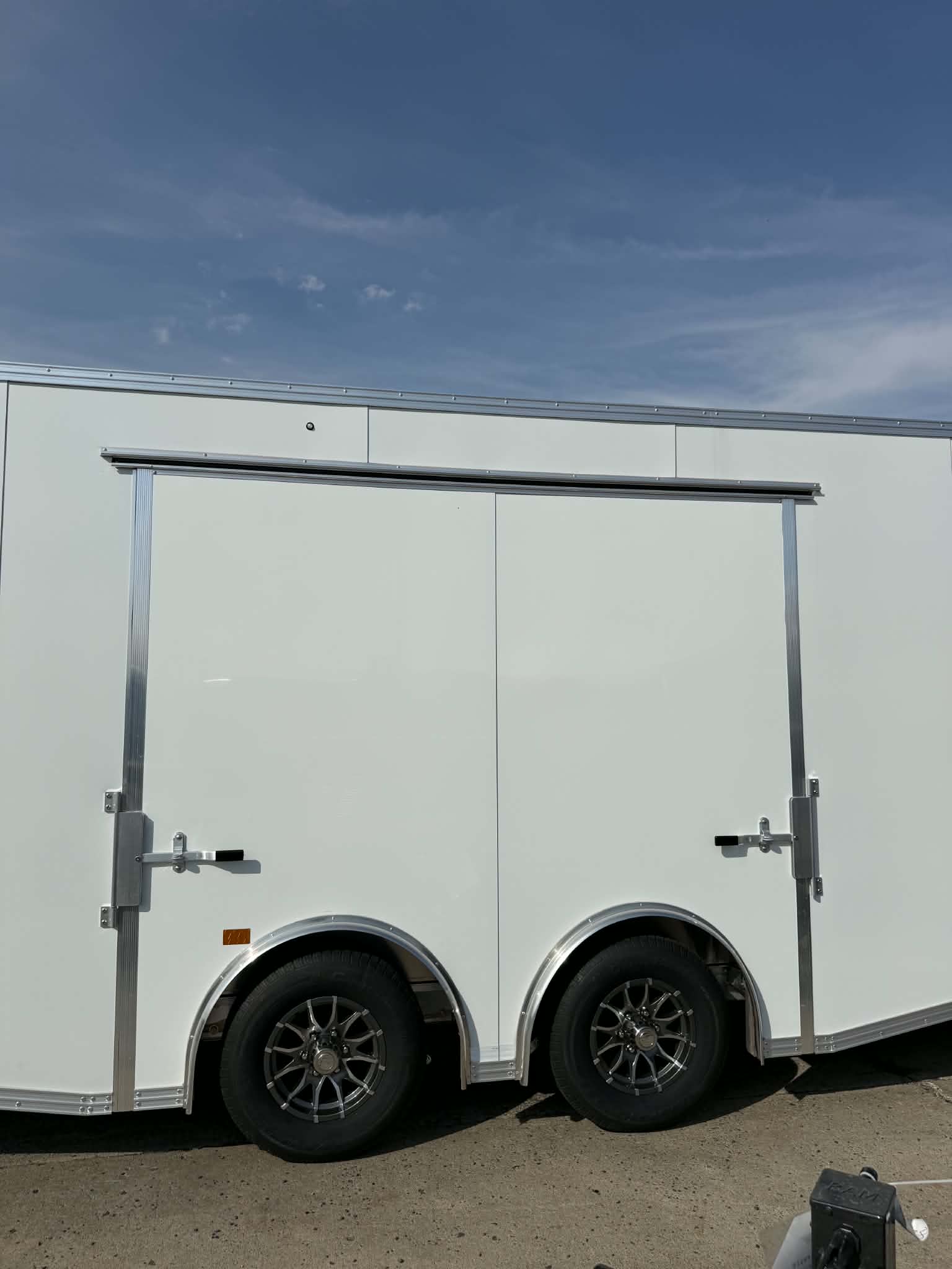 2027 Alcom 8.5 X 24 Enclosed Car Hauler Trailer **GVWR 9.9K** - Image 5