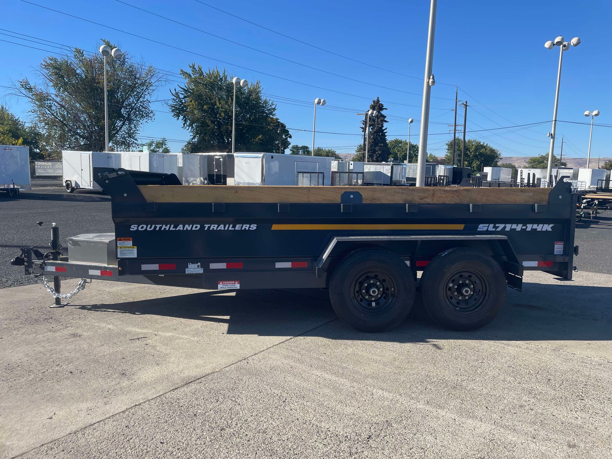 2027 Southland 7 X 14 Dump Trailer **Special Color** - Image 2