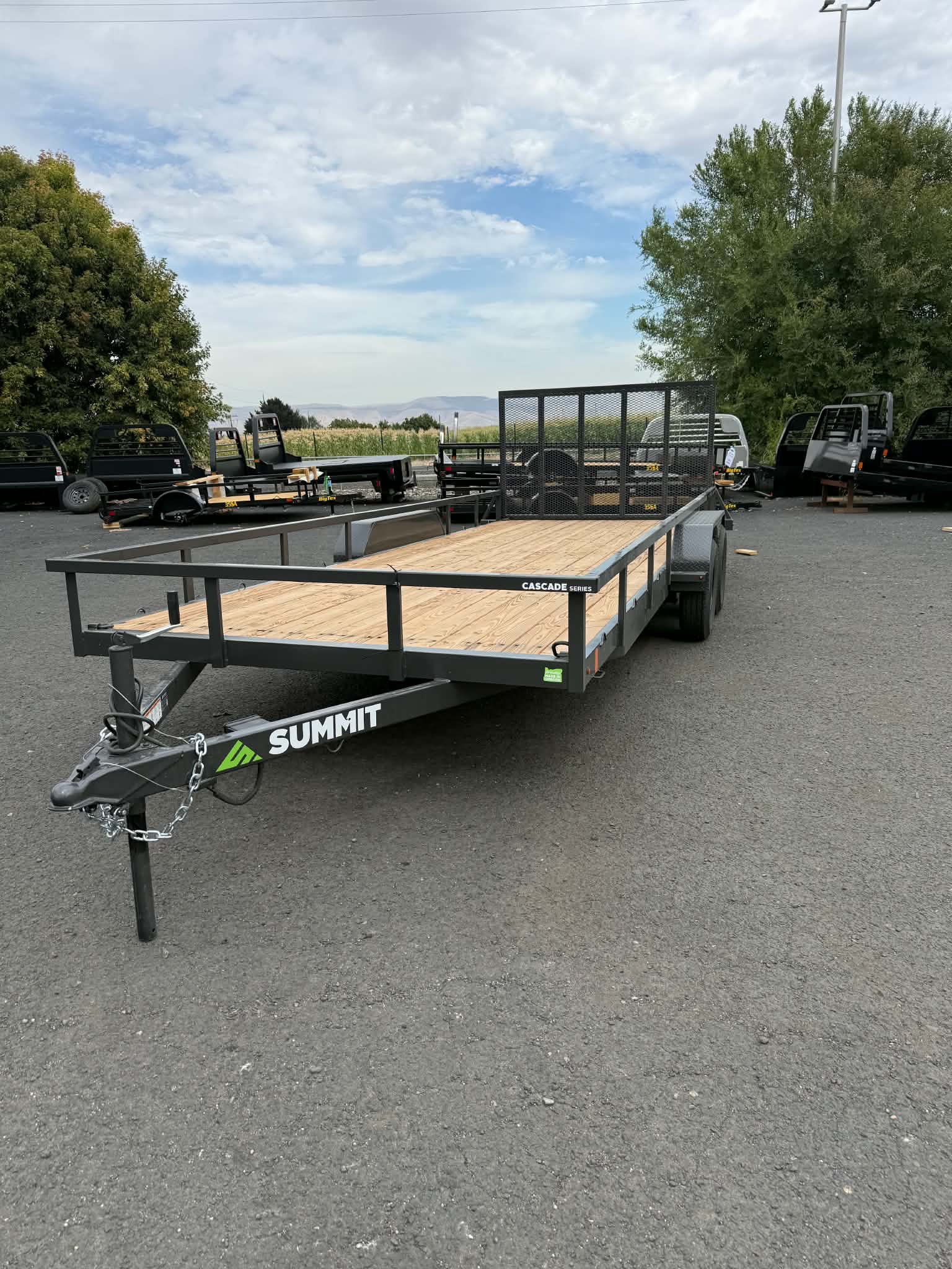 2026 Summit 7 X 20 Utility Trailer **GVWR 7K**