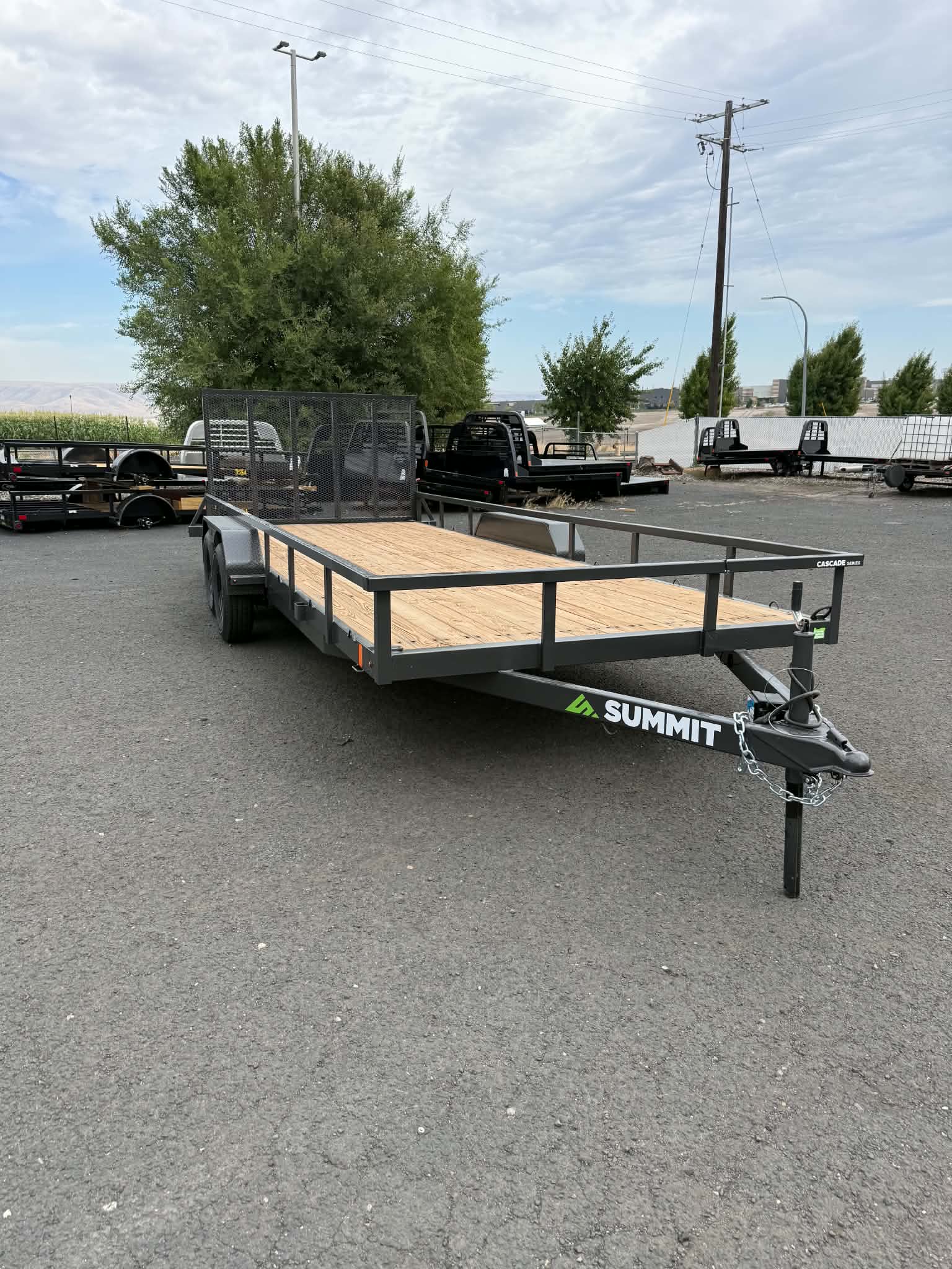 2026 Summit 7 X 20 Utility Trailer **GVWR 7K** - Image 2
