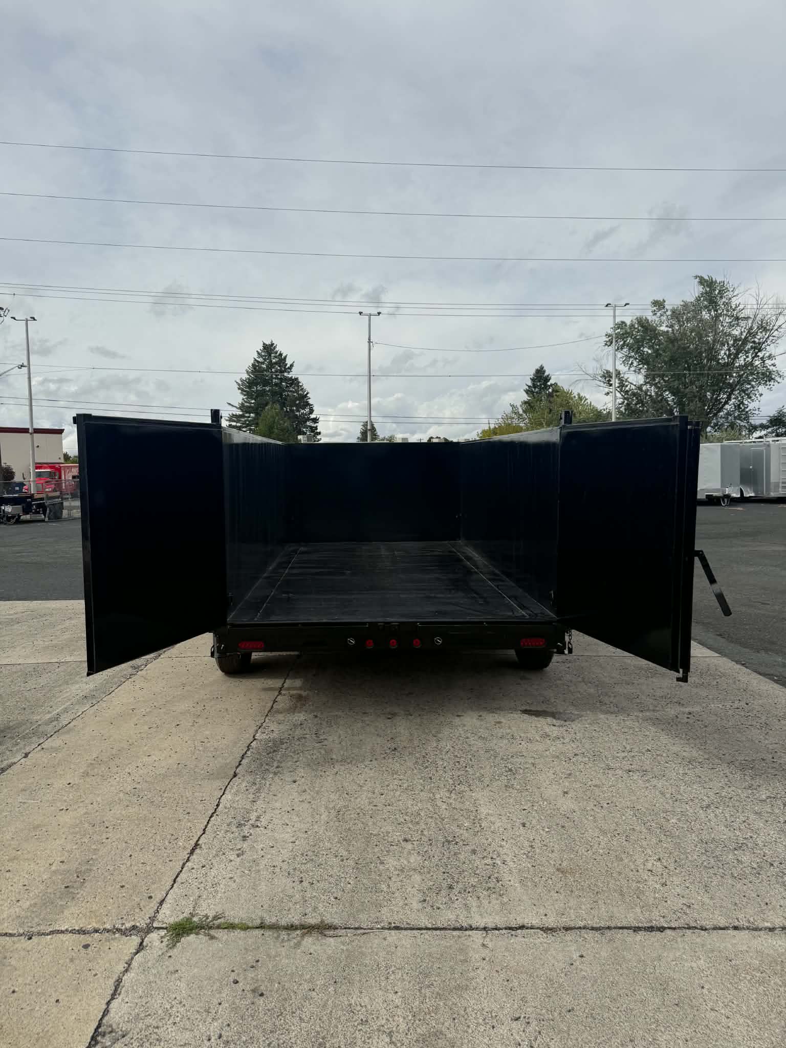 2027 Big Tex 83 X 14 14GX Gooseneck Dump Trailer **4' Sides** - Image 7